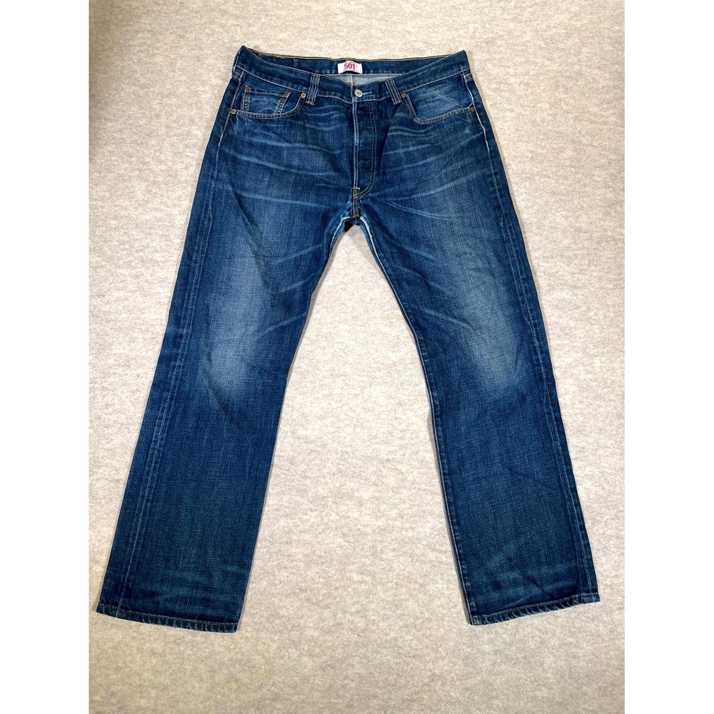 Levis 501 Straight Leg Jeans Mens 38x32 Blue Whiskering Denim Button‎ Fly Cotton